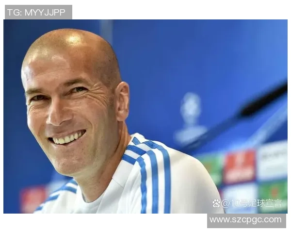 哪些传奇人物以足球球星身份起步后来又成功转型为优秀教练