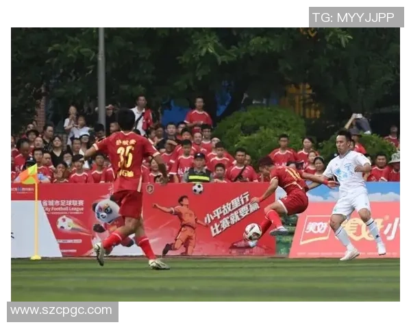 足球星冠引领绿茵风暴见证荣耀时刻点燃激情赛场梦想